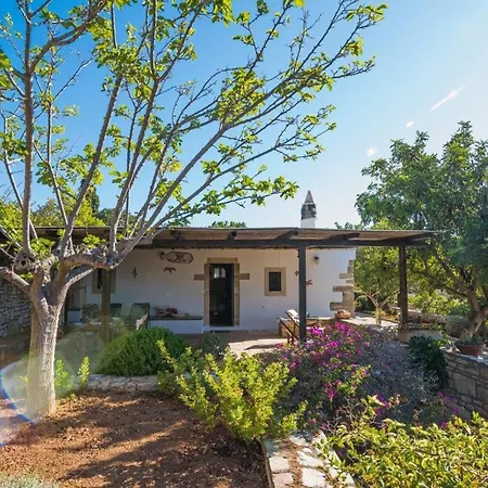 Country house Kytherian Harmony - Paleopolis Estate *