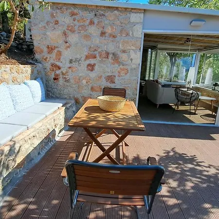 Landhuis Kytherian Harmony - Paleopolis Estate Avlemonas