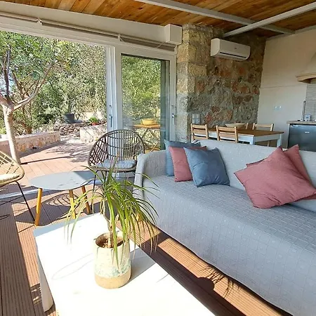 Landhuis Kytherian Harmony - Paleopolis Estate Avlemonas