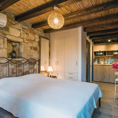 Paleopolis Estate Авлемонас