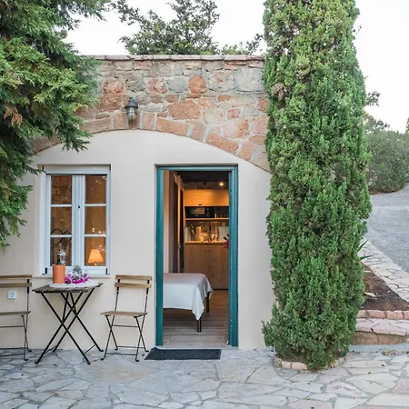 Landhaus Kytherian Harmony - Paleopolis Estate