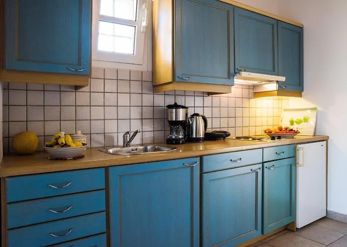 Paleopolis Estate Летний дом