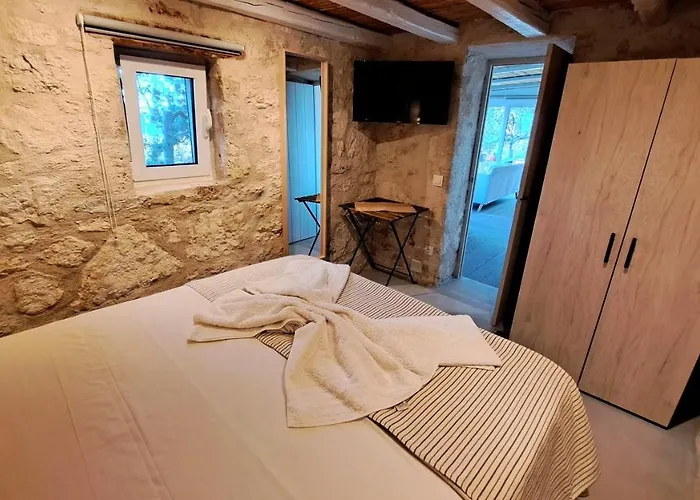 Летний дом Paleopolis Estate *